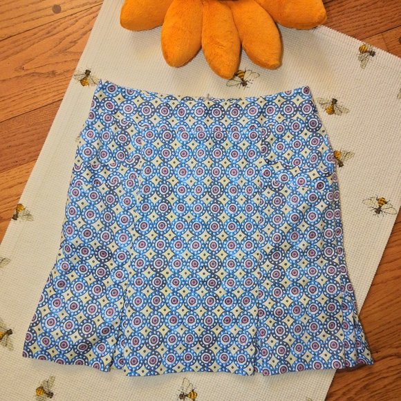 Lizzie Driver Blue Circle pattern Golf Skort Sz 4 - Picture 4 of 5